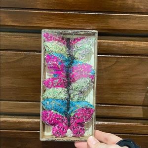 Strand of 9 small hanging butterflies